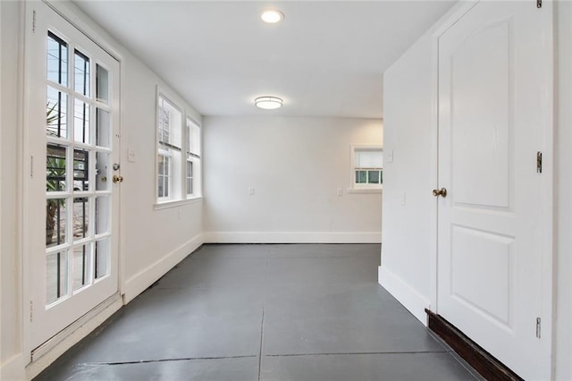 4237 Fontainebleau Dr, New Orleans, LA 70125 - empty room with concrete floors and recessed lighting