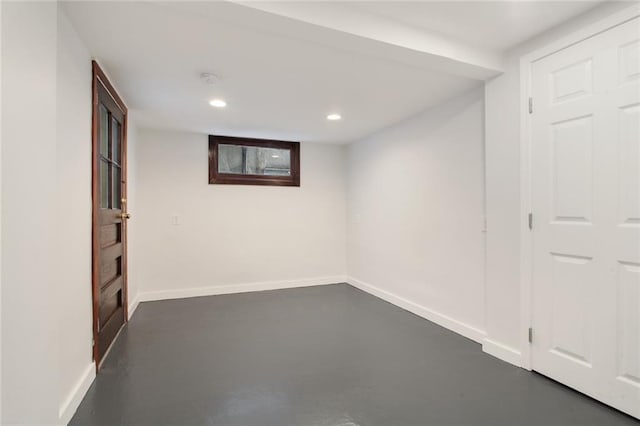 4237 Fontainebleau Dr, New Orleans, LA 70125 - finished basement featuring recessed lighting and baseboards