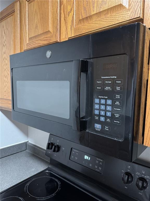 4518 Y A Tittle Ave Unit 6, Baton Rouge, LA 70820 - interior details featuring black appliances