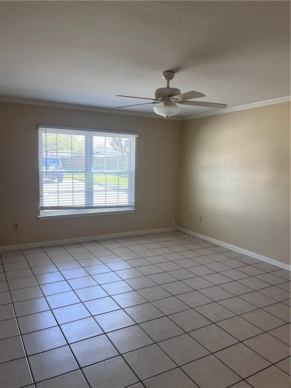 4624 Parkoaks Dr Unit 16, Baton Rouge, LA 70816 - photo 2
