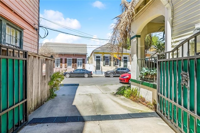 1830 Burgundy St, New Orleans, LA 70116 - view of concrete surface
