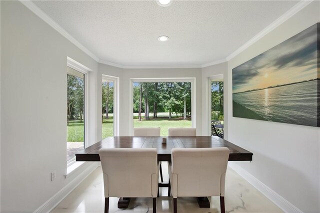 dining space with baseboards, recessed lighting, a textured ceiling, and ornamental molding