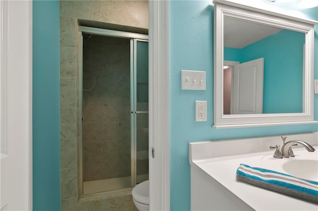 3416 Dauterive Dr, Chalmette, LA 70043 - full bathroom with toilet, a shower stall, and vanity