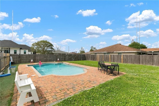 3416 Dauterive Dr, Chalmette, LA 70043 - view of swimming pool featuring a patio area, a fenced backyard, a fenced in pool, and a lawn