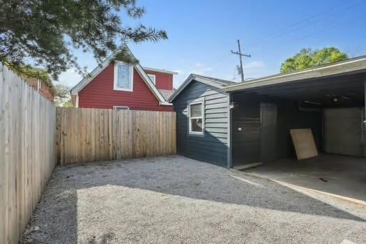 4674 Venus St, New Orleans, LA 70122 - view of vehicle parking