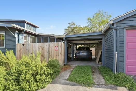 4674 Venus St, New Orleans, LA 70122 - view of vehicle parking