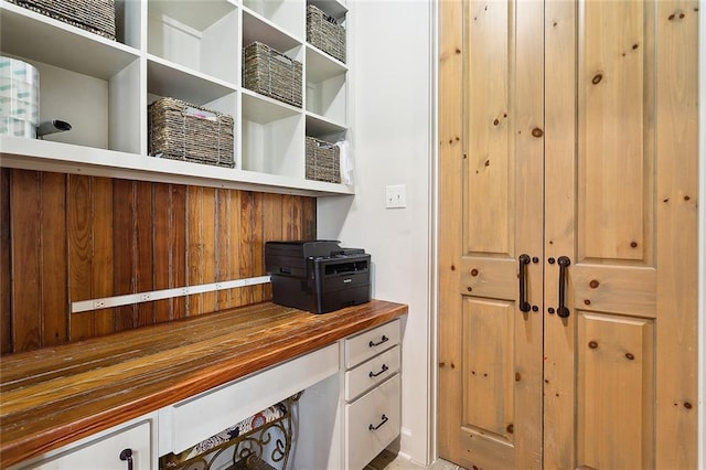 view of mudroom