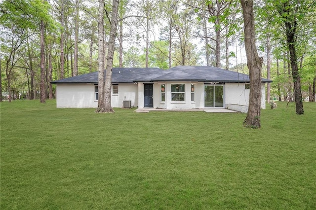 21216 Gardenia St, Covington, LA 70435 - view of front of home with a front yard