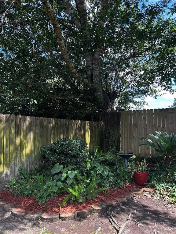 111 Cornerstone Dr Unit 1A, Slidell, LA 70461 - view of yard