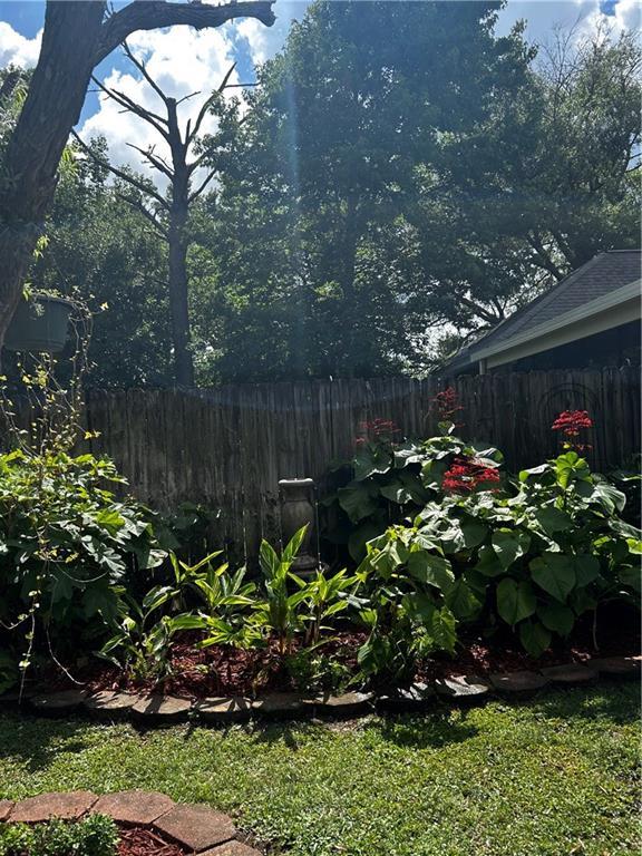 111 Cornerstone Dr Unit 1A, Slidell, LA 70461 - view of yard