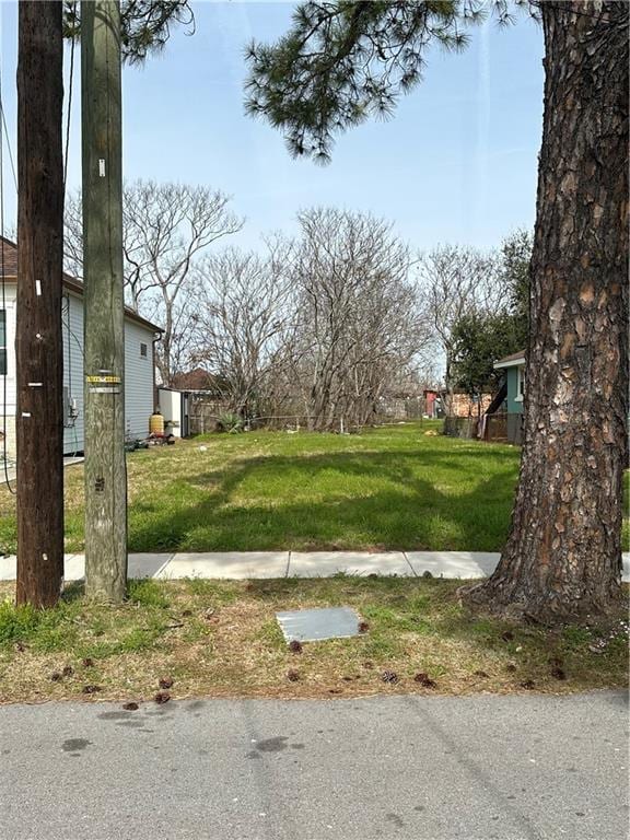 1265 Sere St, New Orleans, LA 70122
