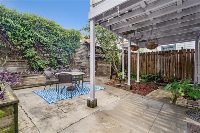 view of patio / terrace with a fenced backyard and outdoor dining space