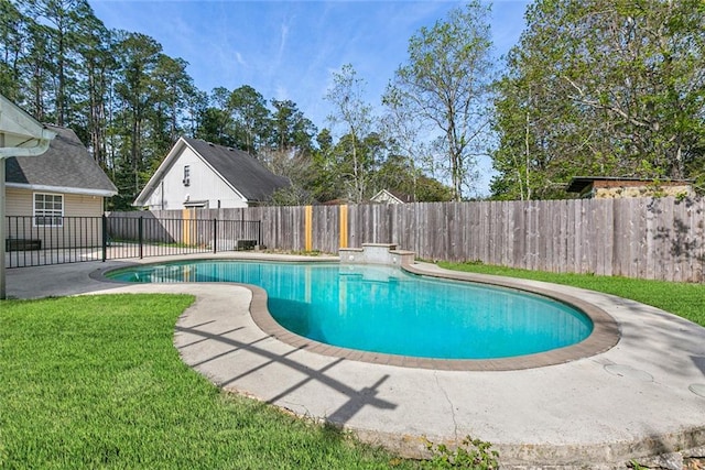 2106 Swan St, Slidell, LA 70460 - view of swimming pool with a patio
