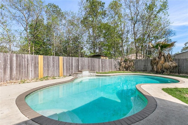 2106 Swan St, Slidell, LA 70460 - view of swimming pool featuring a fenced backyard