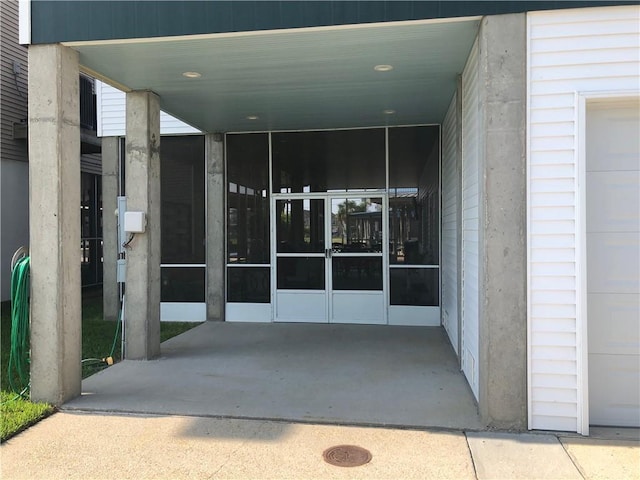 view of property entrance