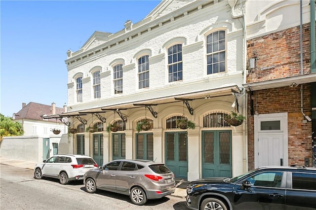 515 Ursulines Ave, New Orleans, LA 70116 - view of front of property featuring brick siding