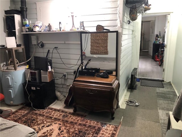 427 Manasses Pl, New Orleans, LA 70119 - garage featuring water heater