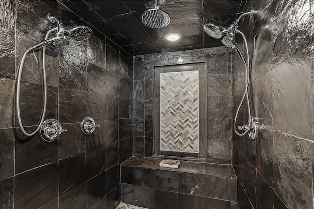 2224 N Rampart St, New Orleans, LA 70116 - bathroom featuring a tile shower
