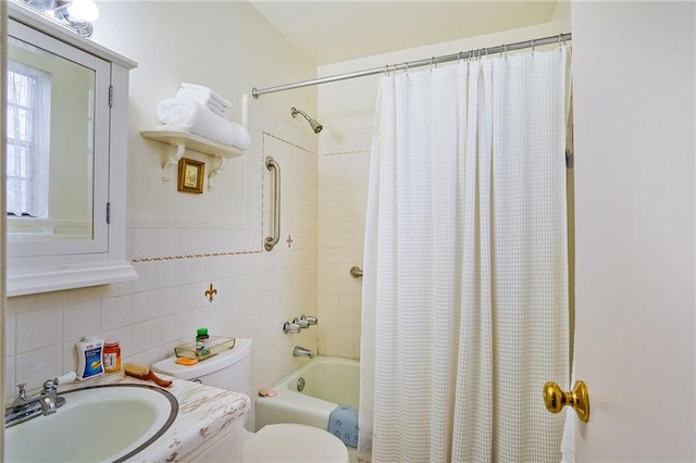 5004-0606 Newlands St, Metairie, LA 70006 - full bathroom with vanity, shower / bath combination with curtain, tile walls, and toilet