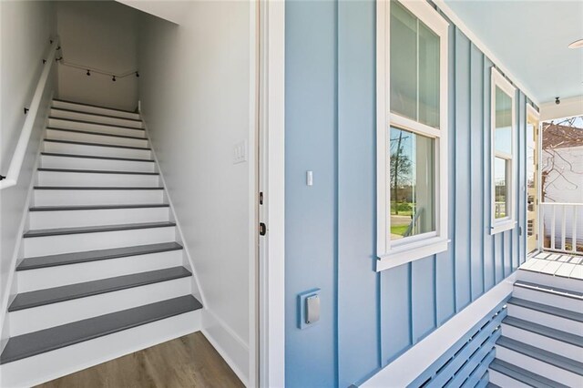 2825-27 Spain St, New Orleans, LA 70122 - stairs featuring wood finished floors