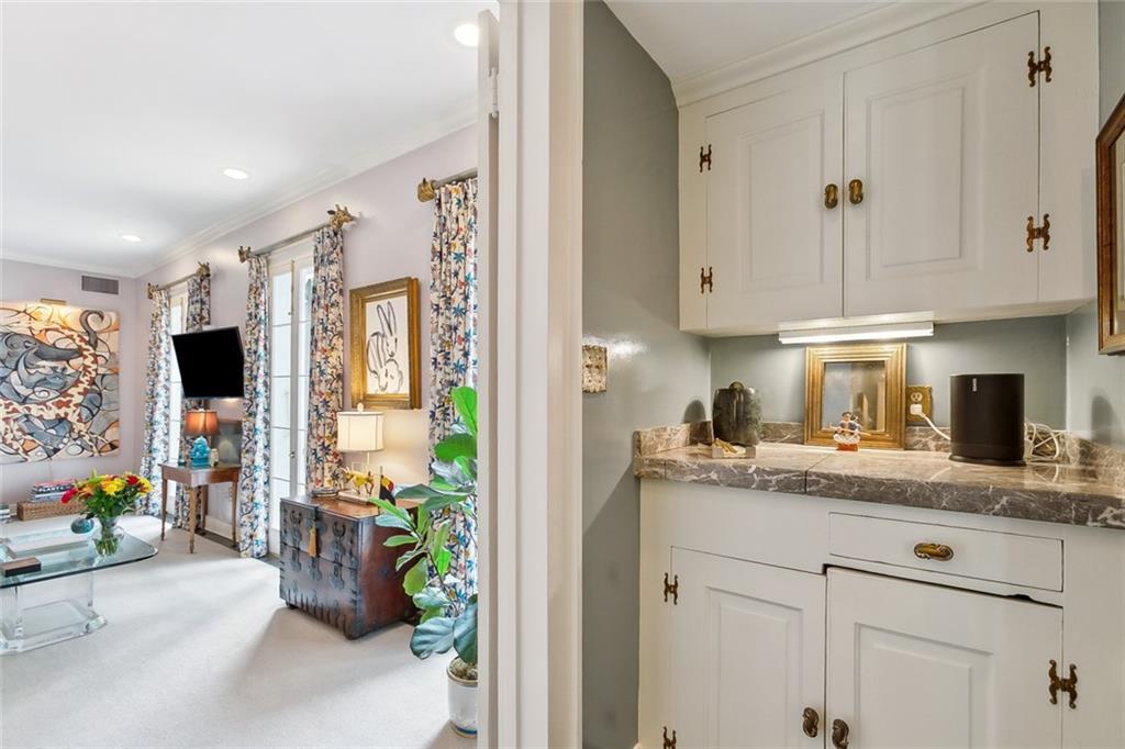 828 Burgundy St, New Orleans, LA 70116 - photo 14