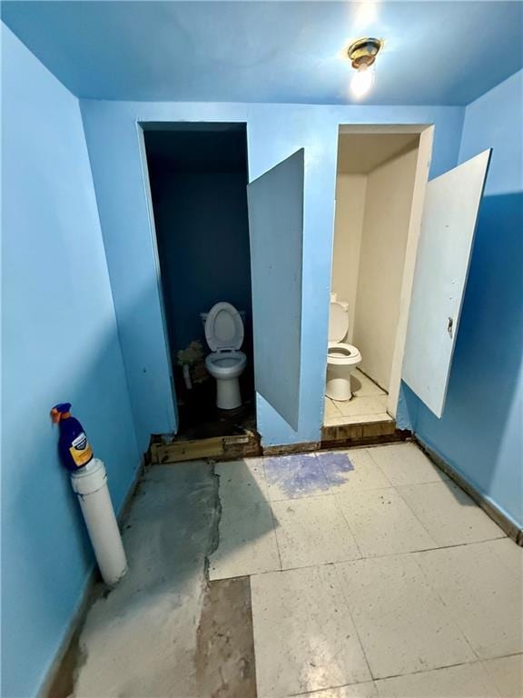 351517 Tulane Ave, New Orleans, LA 70119 - half bathroom with toilet