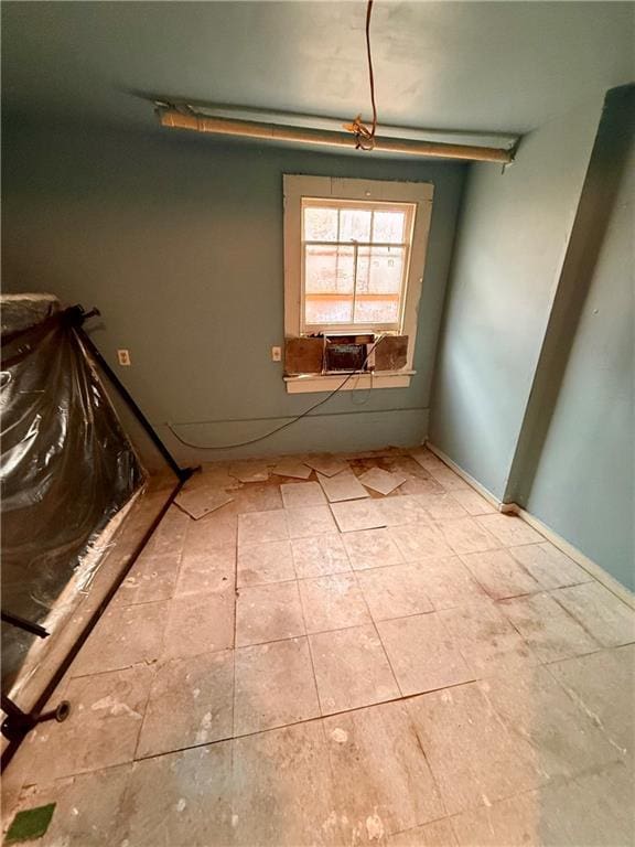 351517 Tulane Ave, New Orleans, LA 70119 - interior space featuring cooling unit