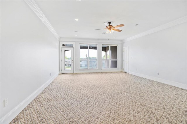 unfurnished room featuring ceiling fan, light carpet, baseboards, crown molding, and recessed lighting