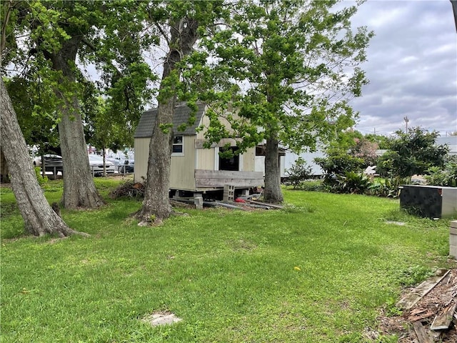 2007 Georgia Ave, Kenner, LA 70062 - view of yard with an outdoor structure