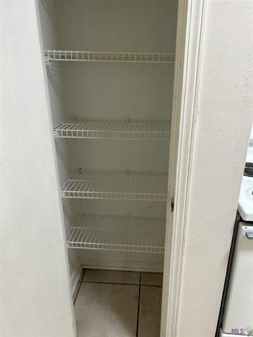 158-160 Beech St, Covington, LA 70443 - view of closet