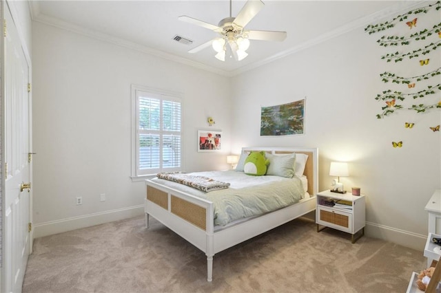 519 Homestead Ave, Metairie, LA 70005 - carpeted bedroom with crown molding, baseboards, a ceiling fan, and visible vents