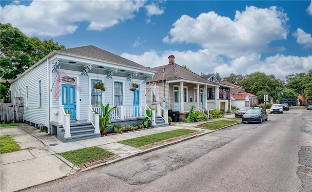 view of front of house featuring covered porch
