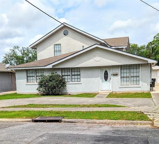 1335 Granada Dr, New Orleans, LA 70122 - photo 1