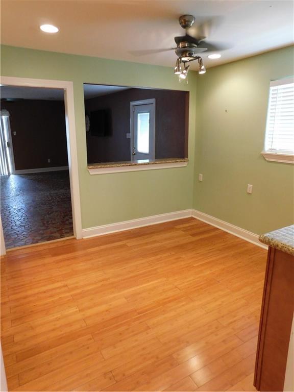1335 Granada Dr, New Orleans, LA 70122 - photo 8