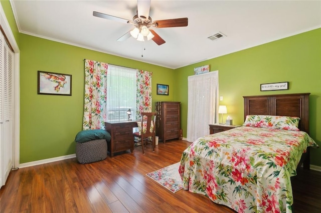3000 Clifford Dr, Metairie, LA 70002 - bedroom featuring visible vents, baseboards, and wood finished floors