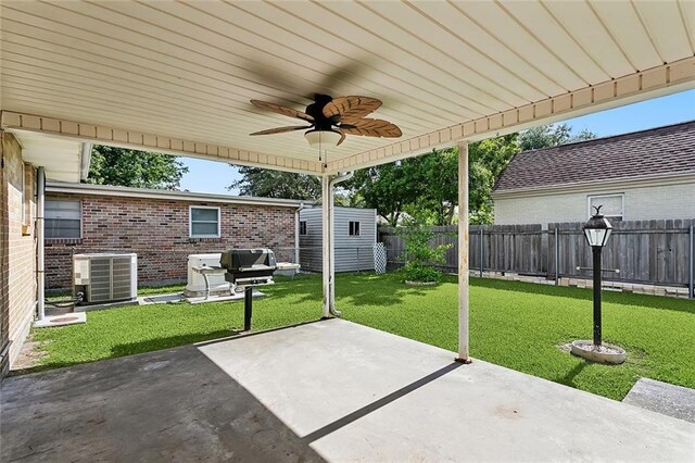 1017 Elmeer Ave, Metairie, LA 70005 - view of patio with central air condition unit and a ceiling fan