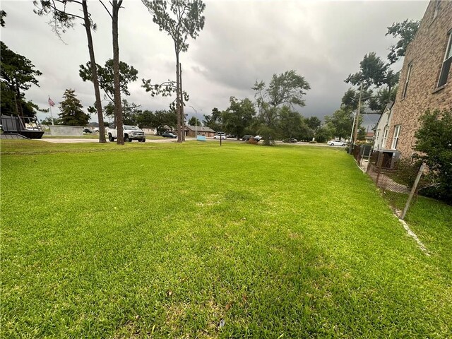 7215 W Judge Perez Dr, Arabi, LA 70032