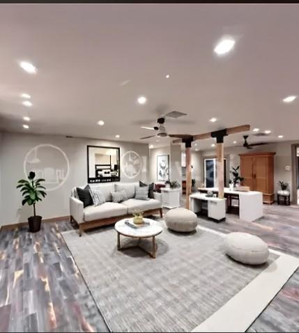 130 N Oak Ct, Luling, LA 70070 - lobby featuring recessed lighting