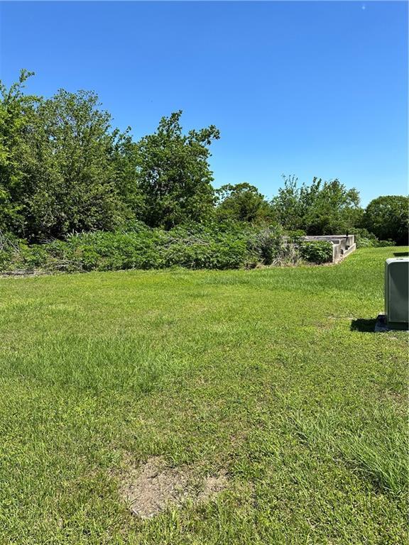 6120 E Muirfield Cir, New Orleans, LA 70128