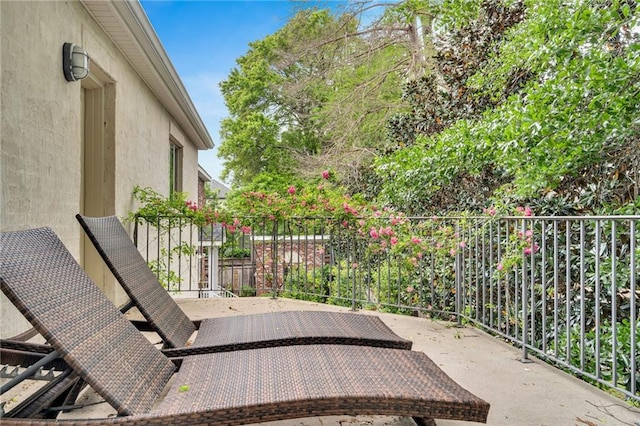225 Ridgewood Dr, Metairie, LA 70005 - view of patio