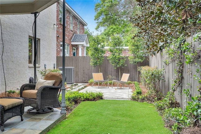 225 Ridgewood Dr, Metairie, LA 70005 - view of yard featuring fence, cooling unit, and a patio