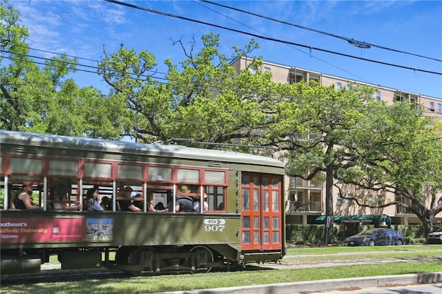 3915 St Charles Ave Unit 215, New Orleans, LA 70118 - view of building exterior