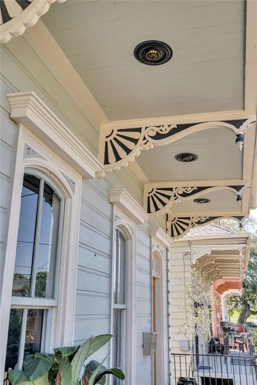 view of exterior details