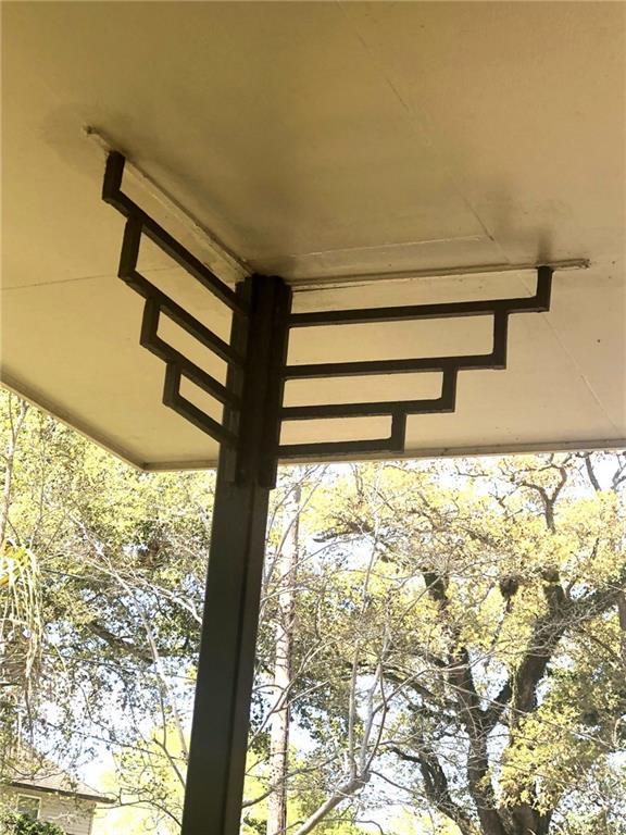 view of exterior details