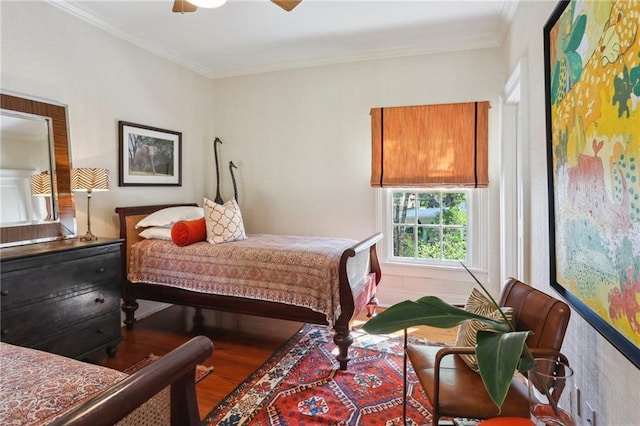 3611 Carondelet St, New Orleans, LA 70115 - bedroom with crown molding, a ceiling fan, and wood finished floors
