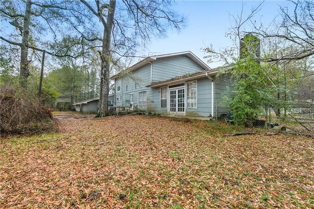 1805 13th Ave, Franklinton, LA 70438 - rear view of property featuring fence