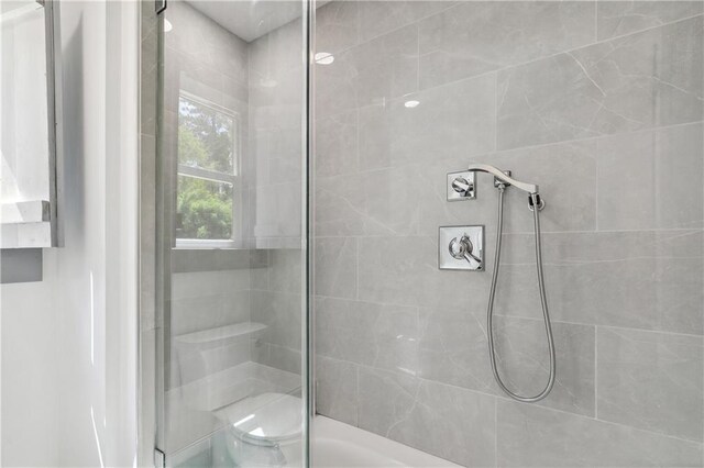 72315 Kustenmacher Rd, Abita Springs, LA 70420 - full bath featuring a shower stall and toilet