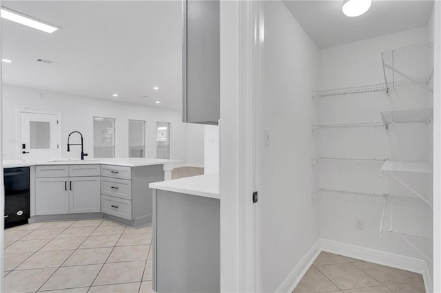 7721 Bullard Ave, New Orleans, LA 70128 - interior space with a sink