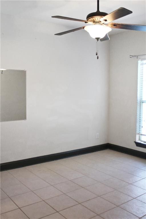23620 Madisonville Ct, Ponchatoula, LA 70454 - unfurnished room featuring baseboards and ceiling fan