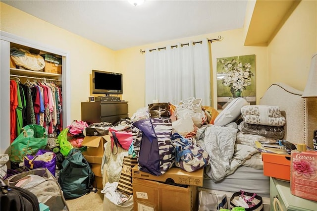 4018 Pitt St, New Orleans, LA 70115 - carpeted bedroom featuring a closet
